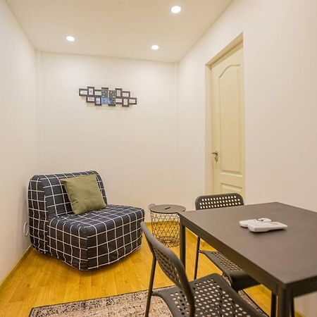 Cute Gallery Flat In Dob Str, Mars Budapest Exterior foto