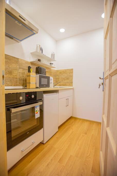 Cute Gallery Flat In Dob Str, Mars Budapest Exterior foto